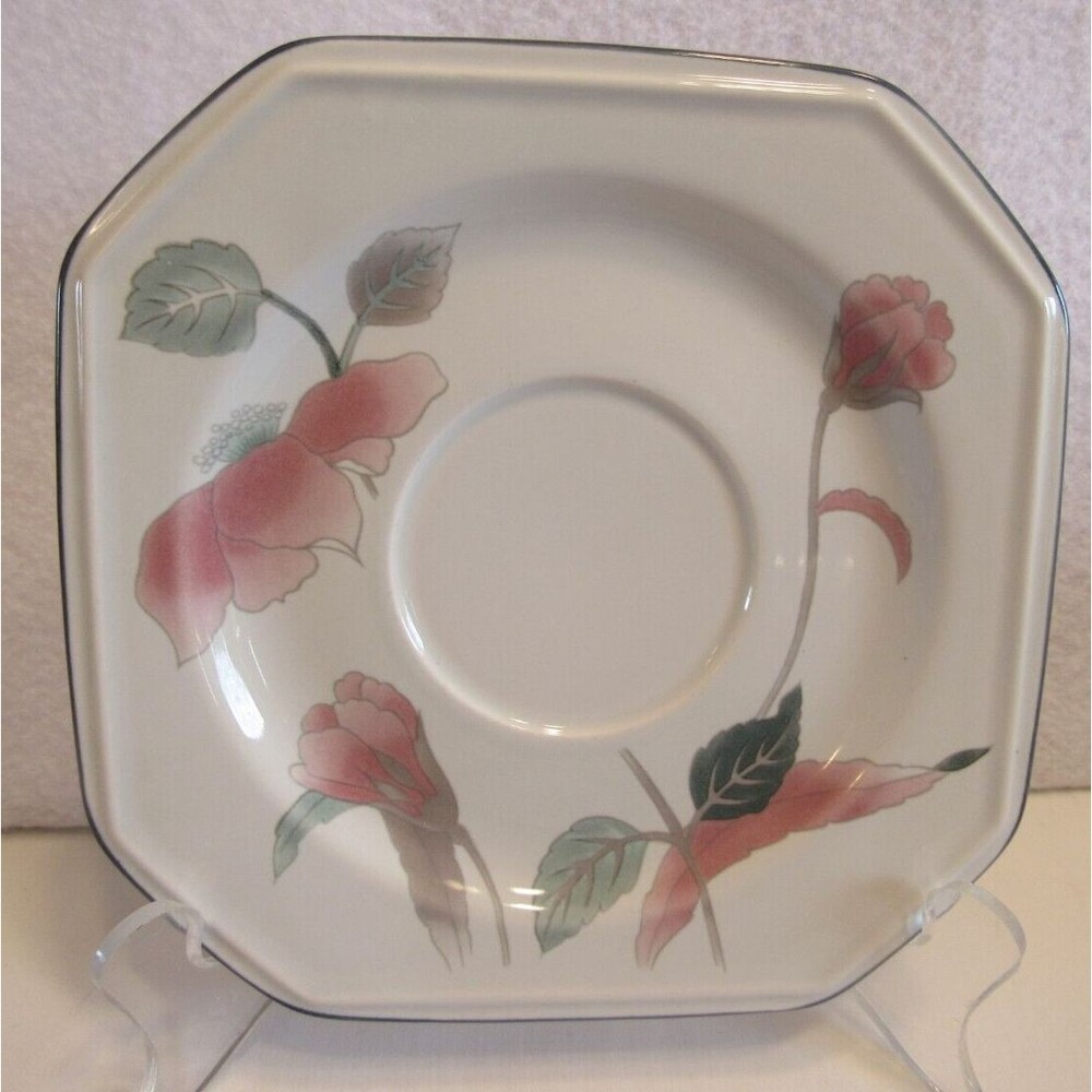 Mikasa Continental Silk Flowers Plates F3003